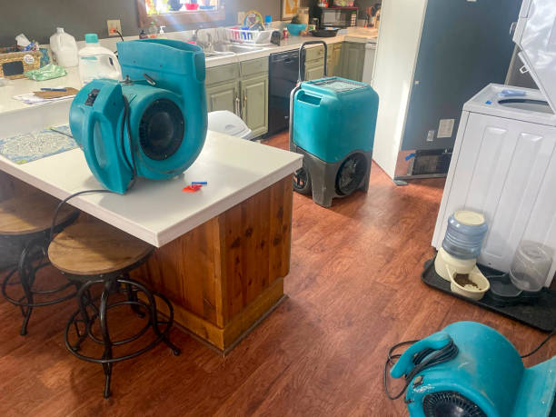 Best Commercial water damage restoration  in Fond Du Lac, WI